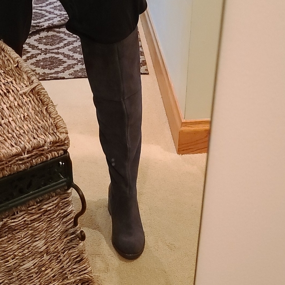 Lucky Brand Over Knee Suede Boots New - Picture 5 of 7